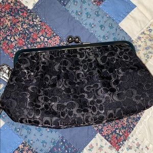 BLACK COACH WRISTLET